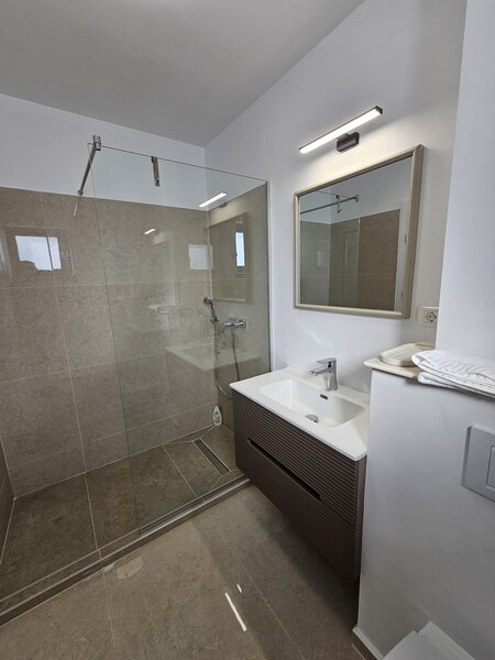 Garsoniere in regim hotelier Grand Arena Sector 4